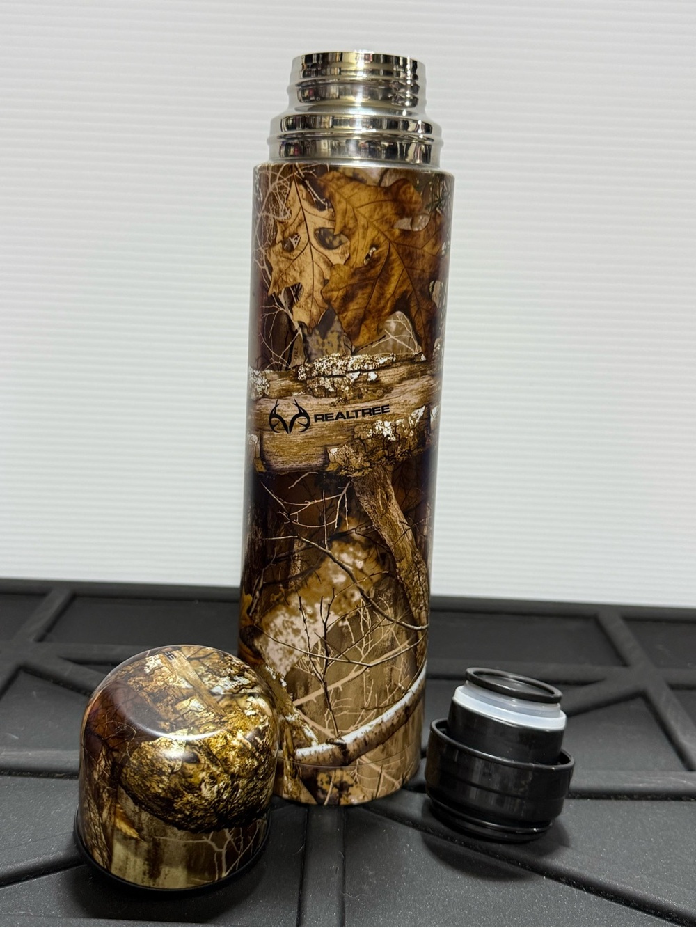 NEW Realtree Camo Insulated Bottle in Brown and Tan Woodland